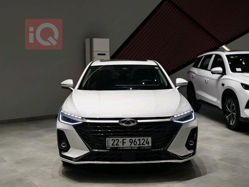 شيري أريزو 8